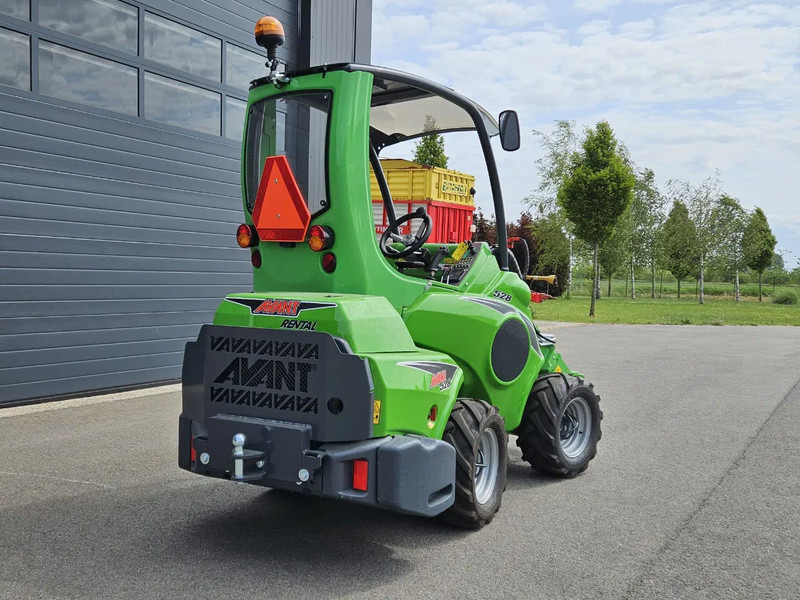 Avant 528 Rental mini-shovel - Minicargadora de cadenas: foto 4 Avant 528 Rental mini-shovel - Minicargadora de cadenas: foto 4