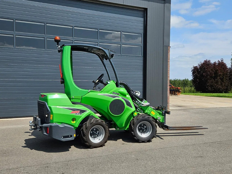 Avant 528TDL+ mini-shovel - Minicargadora de cadenas: foto 3 Avant 528TDL+ mini-shovel - Minicargadora de cadenas: foto 3