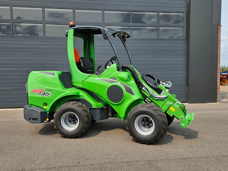Avant 735i TDL + mini-shovel - Minicargadora de cadenas: foto 2 Avant 735i TDL + mini-shovel - Minicargadora de cadenas: foto 2