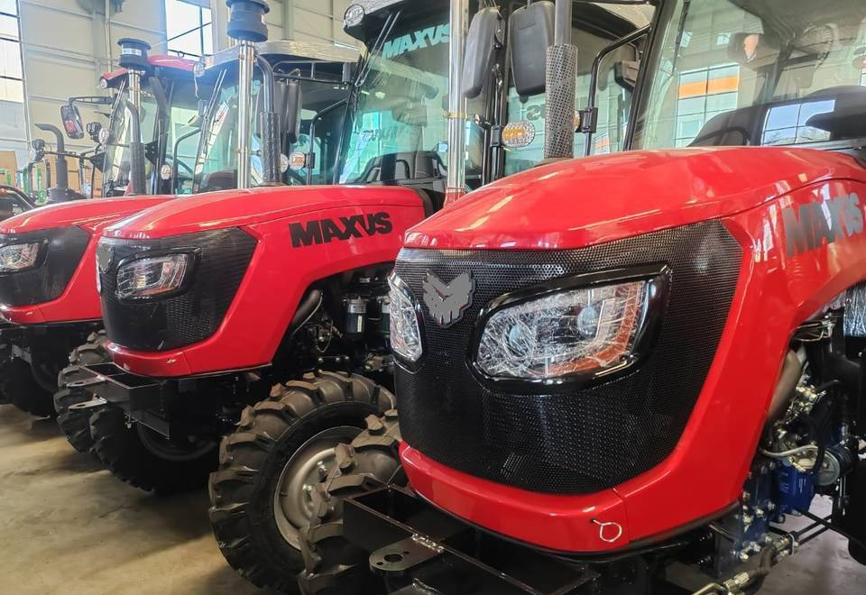 NEW MAXUS 70 HP 4x4 Export Tractor Warranty up to 10 YEARS НОВИЙ Трактор 70 К.с. 4x4 MAXUS Експорт Гарантія до 10 РОКІВ NOWY Ciągnik 70 KM 4x4 MAXUS Export Gwarancja do 10 LAT - Tractor: foto 4 NEW MAXUS 70 HP 4x4 Export Tractor Warranty up to 10 YEARS НОВИЙ Трактор 70 К.с. 4x4 MAXUS Експорт Гарантія до 10 РОКІВ NOWY Ciągnik 70 KM 4x4 MAXUS Export Gwarancja do 10 LAT - Tractor: foto 4