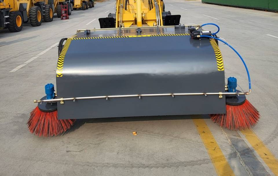NEW MAXUS Road Sweeper Wheeled Loader Warranty up to 10 YEARS | НОВА MAXUS Замітальна машина Колісний навантажувач Гарантія до 10 РОКІВ - Cargadora de ruedas: foto 3 NEW MAXUS Road Sweeper Wheeled Loader Warranty up to 10 YEARS | НОВА MAXUS Замітальна машина Колісний навантажувач Гарантія до 10 РОКІВ - Cargadora de ruedas: foto 3