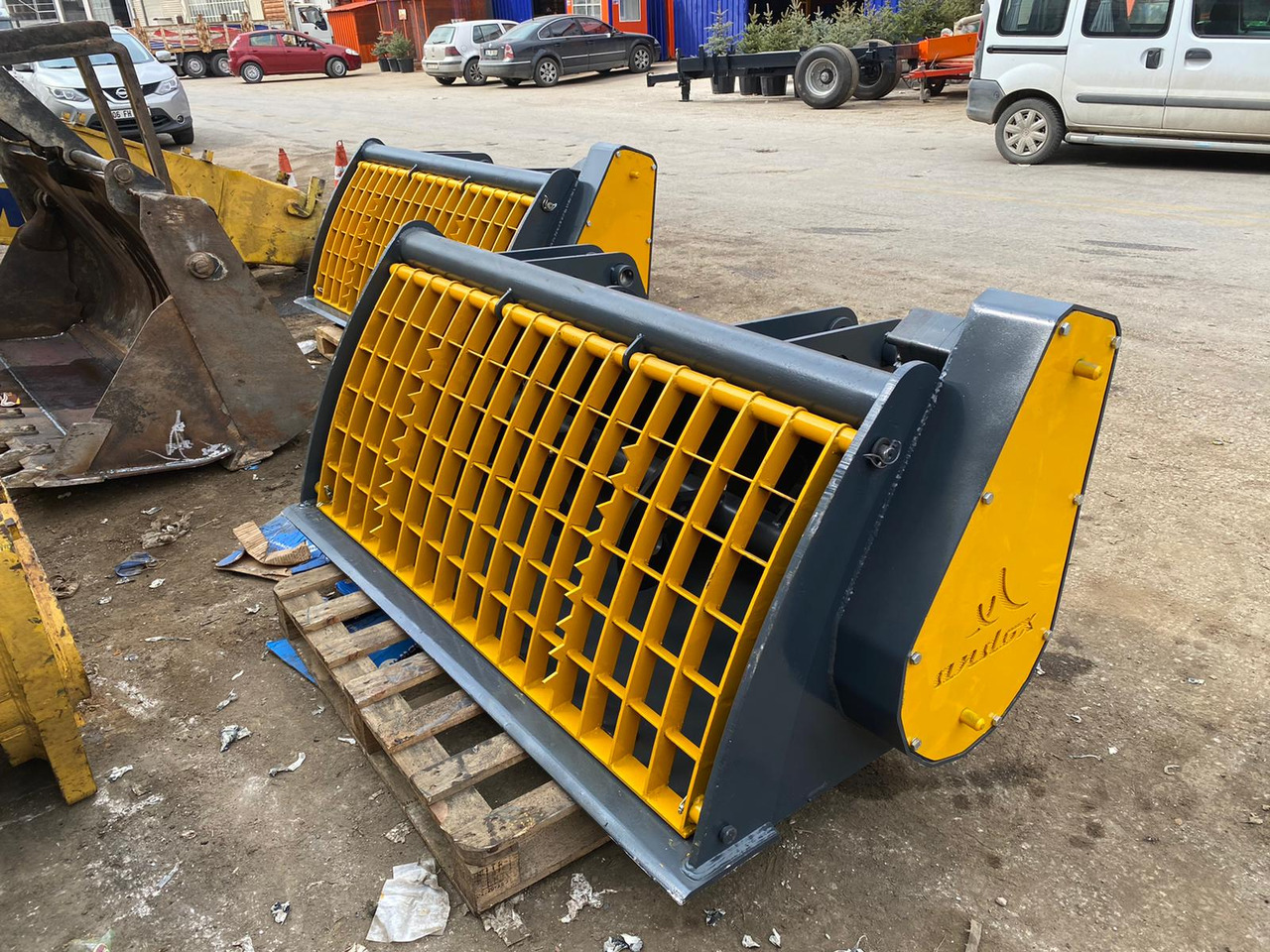 Bekoloader - Cuchara para clasificación para Maquinaria de construcción: foto 1 Bekoloader - Cuchara para clasificación para Maquinaria de construcción: foto 1