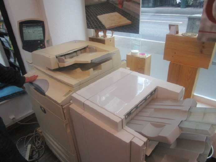 XEROX DC250 (Drucken, Kopieren, Scannen) mit Broschürenfinischer - Máquina de impresión: foto 2 XEROX DC250 (Drucken, Kopieren, Scannen) mit Broschürenfinischer - Máquina de impresión: foto 2