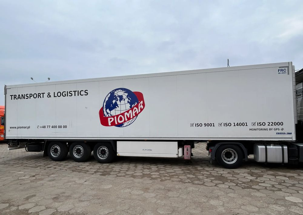 Krone CARRIER VECTOR 1550 / GRUBA ŚCIANA 7 CM / NOWE OPONY / 2017 ROK !! - Semirremolque frigorífico: foto 2 Krone CARRIER VECTOR 1550 / GRUBA ŚCIANA 7 CM / NOWE OPONY / 2017 ROK !! - Semirremolque frigorífico: foto 2