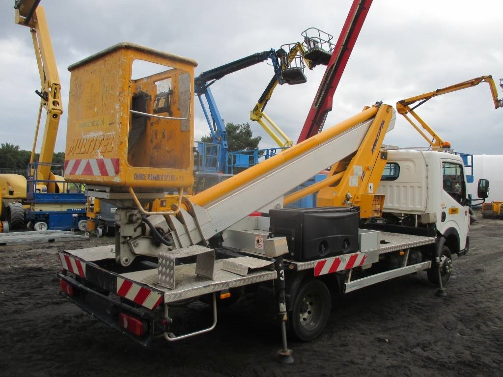 Multitel MT 202  - Camión con plataforma elevadora: foto 3 Multitel MT 202  - Camión con plataforma elevadora: foto 3