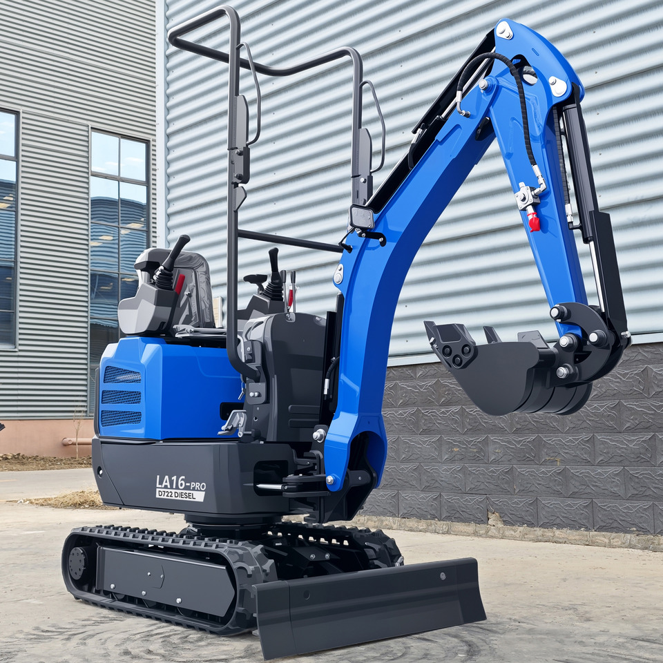 LEZUM LA16Pro Mini Excavator Digger Miniexcavadora EPA Kubota Engine Mini Excavator For Sale With Mini Excavator Attachment Set - Miniexcavadora: foto 5 LEZUM LA16Pro Mini Excavator Digger Miniexcavadora EPA Kubota Engine Mini Excavator For Sale With Mini Excavator Attachment Set - Miniexcavadora: foto 5