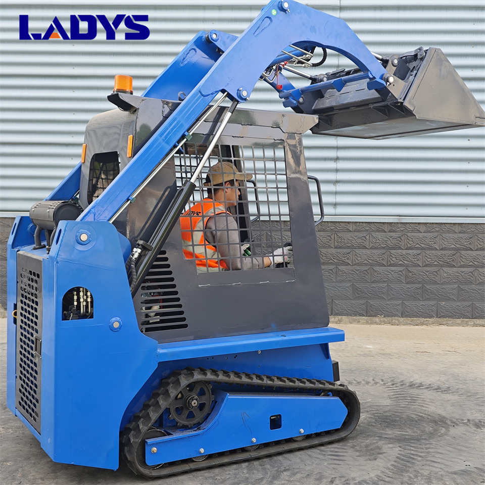 Free Shipping Mini Skid Steer Loader Compact Track Electric/Diesel Chinese Mini Skid Steer Loader For Sale With Mini Skid Steer Attachments 4 In 1 Bucket - Minicargadora: foto 4 Free Shipping Mini Skid Steer Loader Compact Track Electric/Diesel Chinese Mini Skid Steer Loader For Sale With Mini Skid Steer Attachments 4 In 1 Bucket - Minicargadora: foto 4