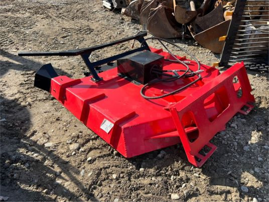 Broyeur forestier pour minichargeur - Trituradora forestal: foto 4 Broyeur forestier pour minichargeur - Trituradora forestal: foto 4