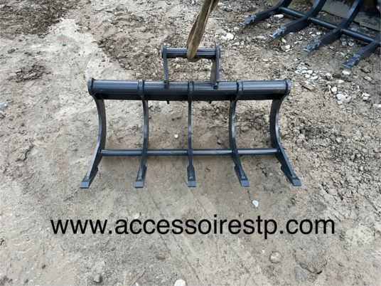 Godet fleco pour minipelle de 1T à 2T - Cazo: foto 1 Godet fleco pour minipelle de 1T à 2T - Cazo: foto 1