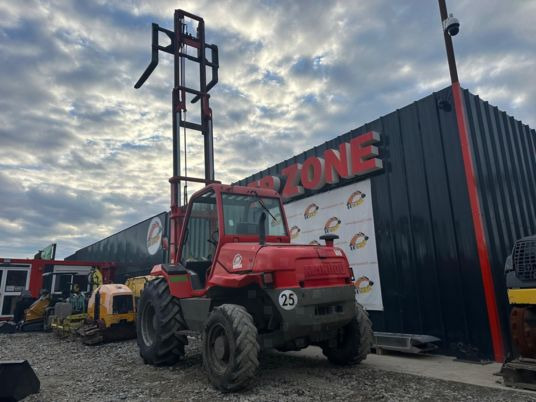 Manitou M26-4 4X4 à 18500 € HT - Carretilla elevadora: foto 2 Manitou M26-4 4X4 à 18500 € HT - Carretilla elevadora: foto 2