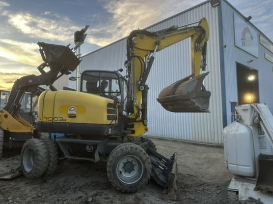 Wacker Neuson 9503-2 Volée variable - Excavadora de ruedas: foto 1 Wacker Neuson 9503-2 Volée variable - Excavadora de ruedas: foto 1
