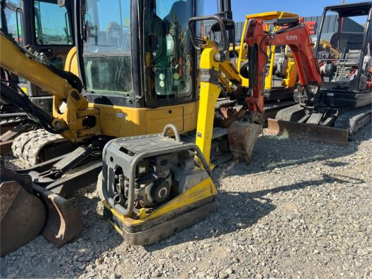 Wacker Neuson DPU4045 - Plancha reversible: foto 3 Wacker Neuson DPU4045 - Plancha reversible: foto 3
