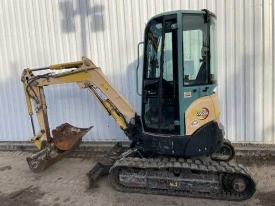 Yanmar VIO25-4 Cabine - Miniexcavadora: foto 4 Yanmar VIO25-4 Cabine - Miniexcavadora: foto 4