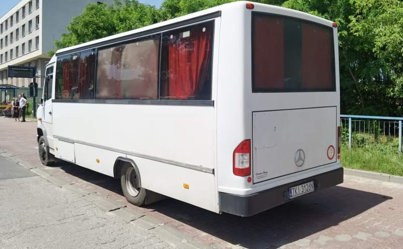 Mercedes-Benz Vario 814D 31+10 - Autobús suburbano: foto 2 Mercedes-Benz Vario 814D 31+10 - Autobús suburbano: foto 2