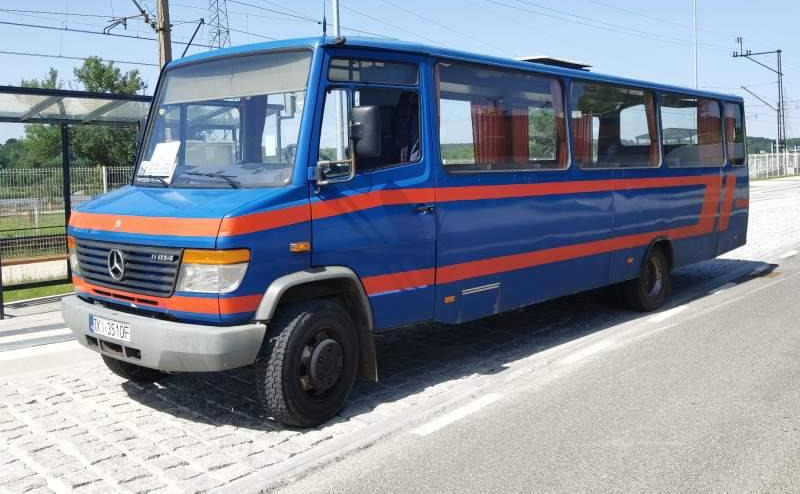 Autobús suburbano Mercedes-Benz Vario 814D 38+14: foto 1