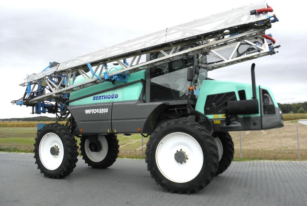 Berthoud Raptor 5200 2012 Rok, 36M, H-145cm, GPS, Nie Malowany, Stan Bardzo Dobry - Pulverizador: foto 3 Berthoud Raptor 5200 2012 Rok, 36M, H-145cm, GPS, Nie Malowany, Stan Bardzo Dobry - Pulverizador: foto 3