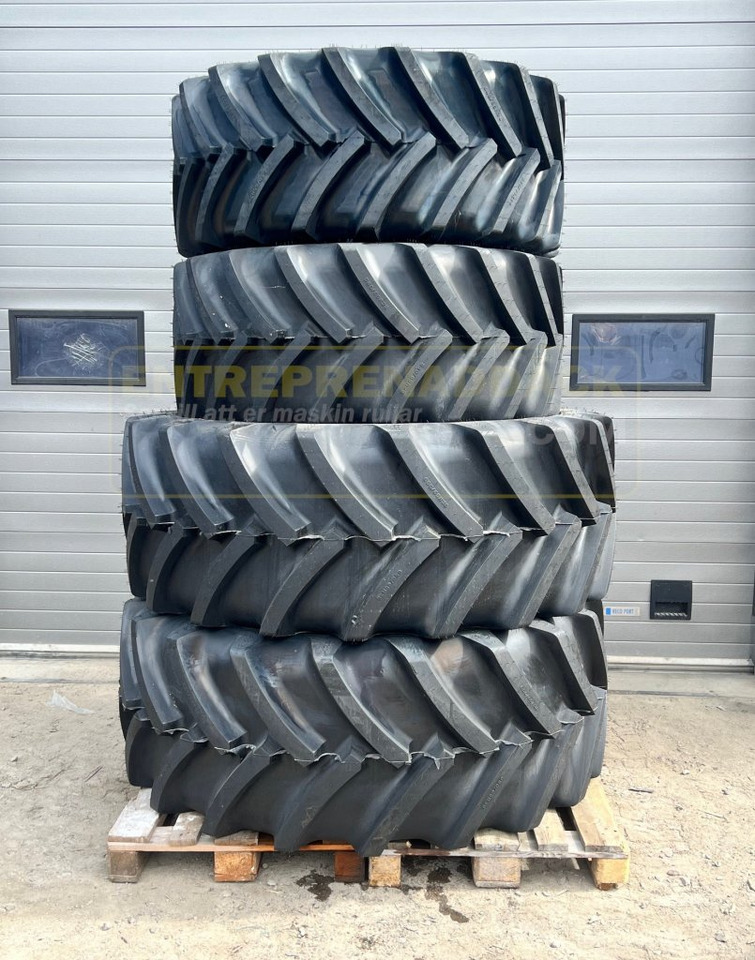 Package Advance Tyres 2 pcs. 710/70R38 + 2 pcs. 600/65R28 - Tractor: foto 1 Package Advance Tyres 2 pcs. 710/70R38 + 2 pcs. 600/65R28 - Tractor: foto 1