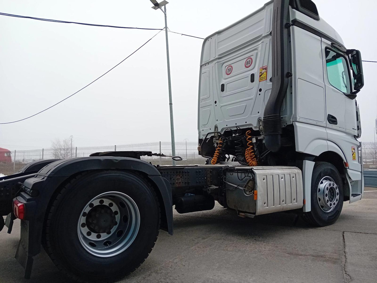 Mercedes-Benz Actros 1845 LS, Full ADR+PTO, STANDKLIMA, TOP !!! - Cabeza tractora: foto 5 Mercedes-Benz Actros 1845 LS, Full ADR+PTO, STANDKLIMA, TOP !!! - Cabeza tractora: foto 5