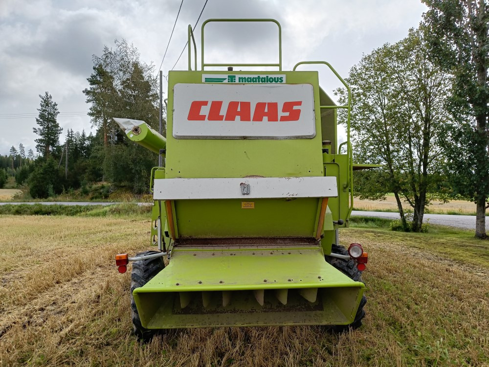 CLAAS Dominator 48S leikkuupuimuri, hydraulisella torvella - Cosechadora de granos: foto 4 CLAAS Dominator 48S leikkuupuimuri, hydraulisella torvella - Cosechadora de granos: foto 4