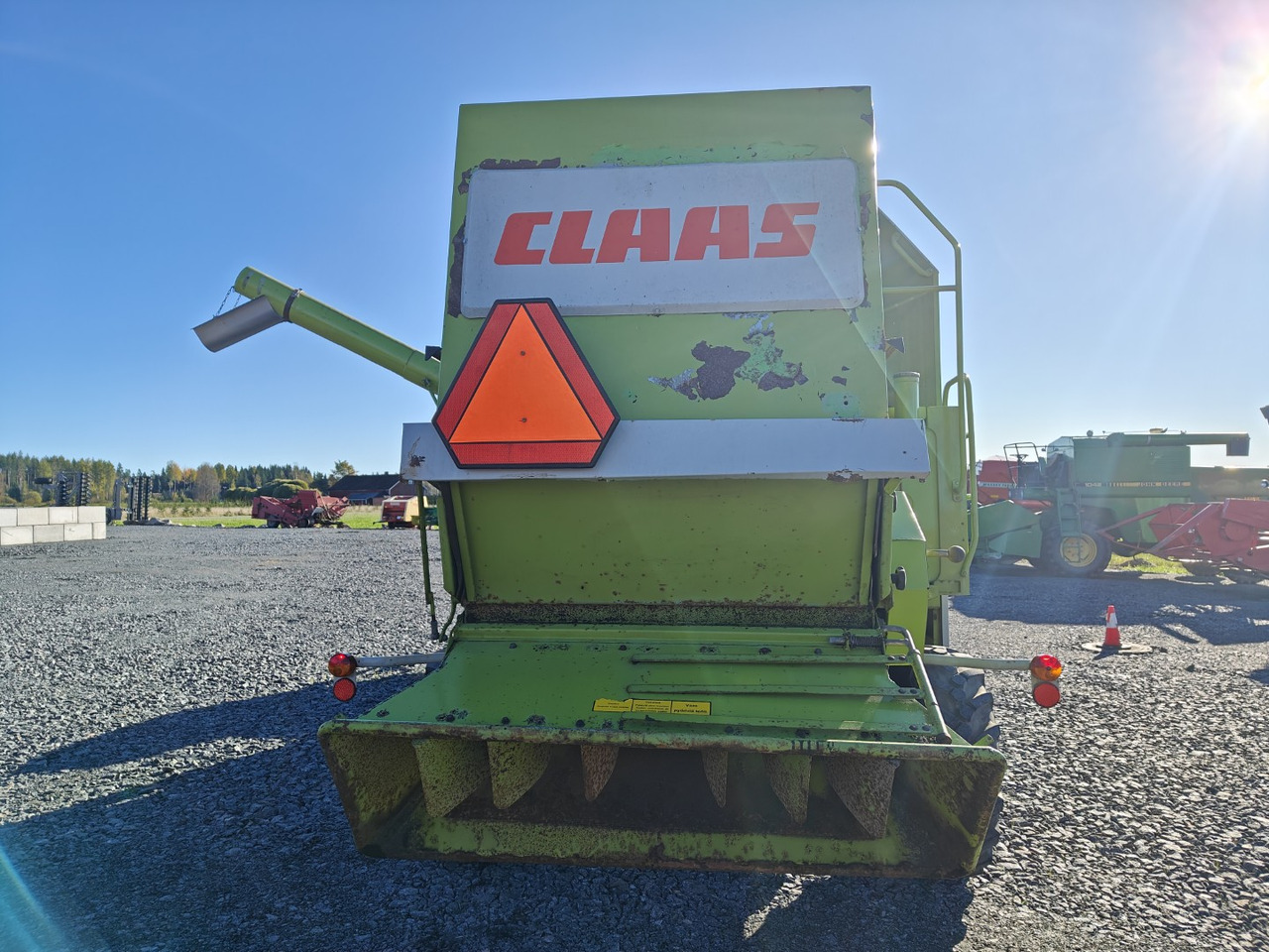 CLAAS Dominator 58 - Cosechadora de granos: foto 3 CLAAS Dominator 58 - Cosechadora de granos: foto 3