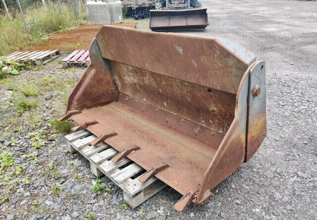 Monitoimikauha kynsillä 173cm CAT-kurottajan sovitteella - Cazo cargador: foto 1 Monitoimikauha kynsillä 173cm CAT-kurottajan sovitteella - Cazo cargador: foto 1