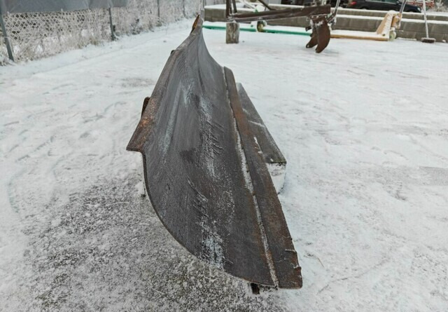 Perälevyn levyosa 200cm - esim. rakenteluun - Hoja de bulldozer: foto 5 Perälevyn levyosa 200cm - esim. rakenteluun - Hoja de bulldozer: foto 5