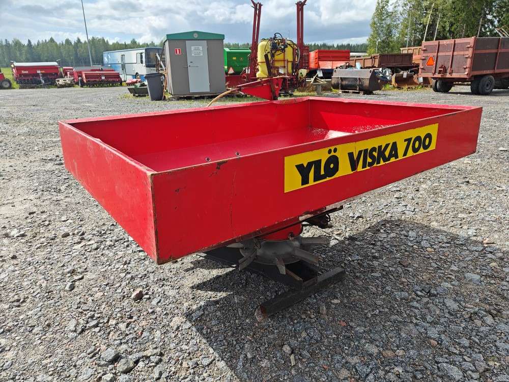 Ylö Viska 700 Pintalevitin kantikas malli - Esparcidor de fertilizantes: foto 3 Ylö Viska 700 Pintalevitin kantikas malli - Esparcidor de fertilizantes: foto 3