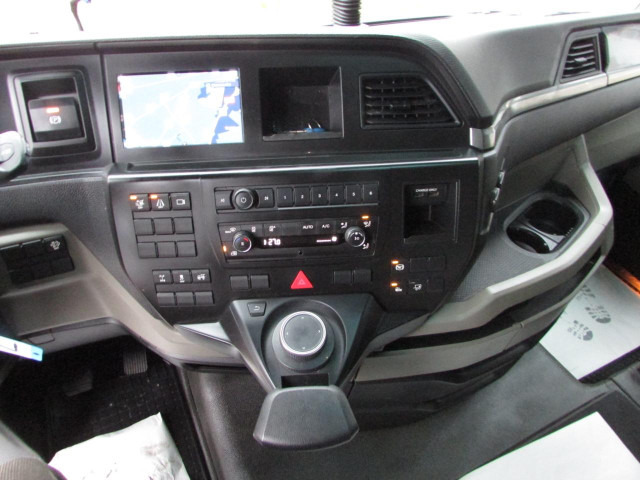 MAN TGX 18.470 4x2 LL SA - Cabeza tractora: foto 2 MAN TGX 18.470 4x2 LL SA - Cabeza tractora: foto 2