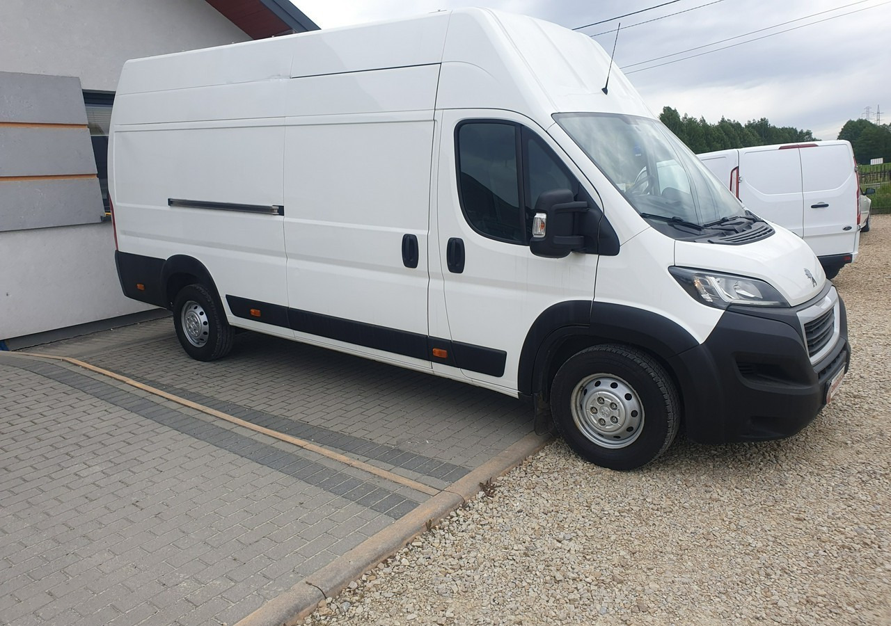 Peugeot Boxer krajowy l* klima* - Furgón: foto 4 Peugeot Boxer krajowy l* klima* - Furgón: foto 4