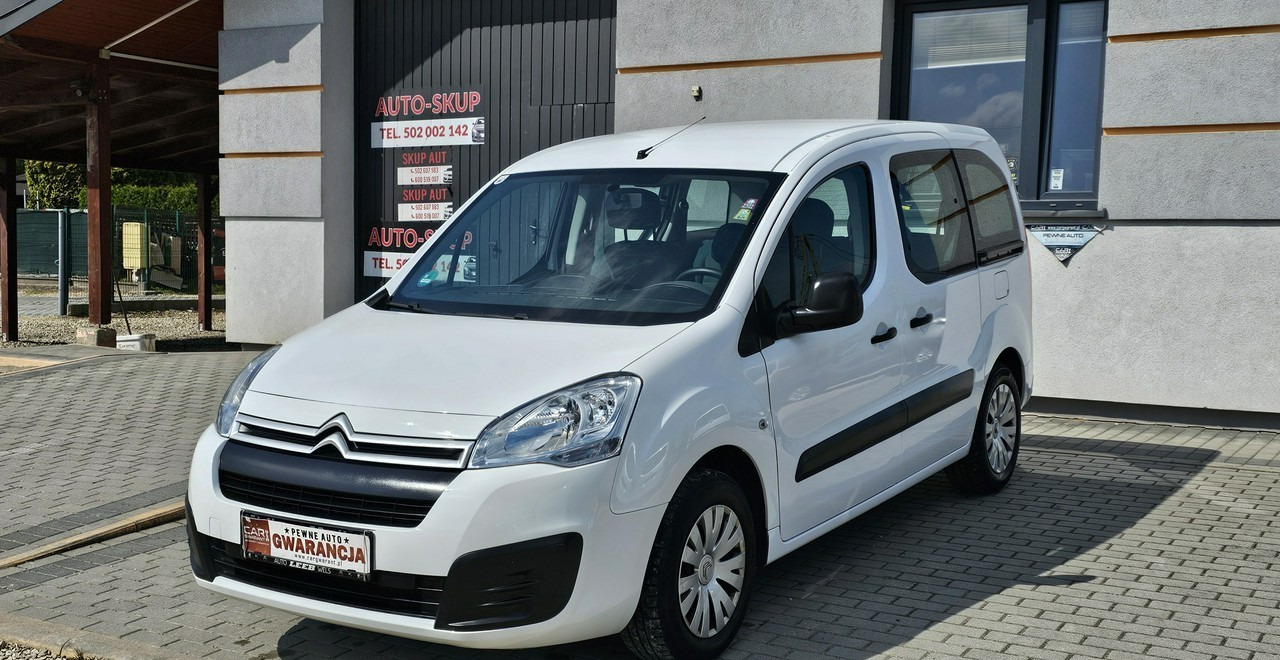 Peugeot Partner II 5 -osobowy - Coche: foto 4 Peugeot Partner II 5 -osobowy - Coche: foto 4