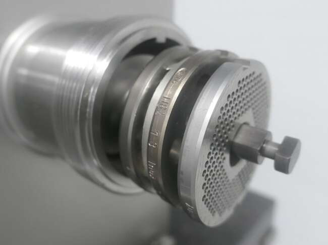 Maquinaria de alimentación nuevo Freund / Ifooma cooled grinder TGR103: foto 7