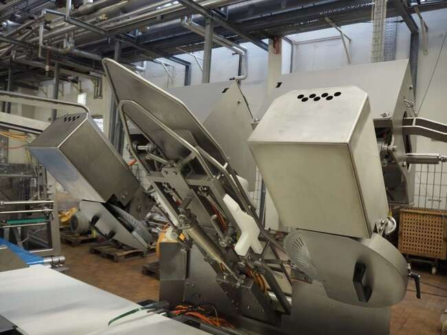 Itec / Attec automatic primal cutting line AGOL-850 - Maquinaria de alimentación: foto 5 Itec / Attec automatic primal cutting line AGOL-850 - Maquinaria de alimentación: foto 5
