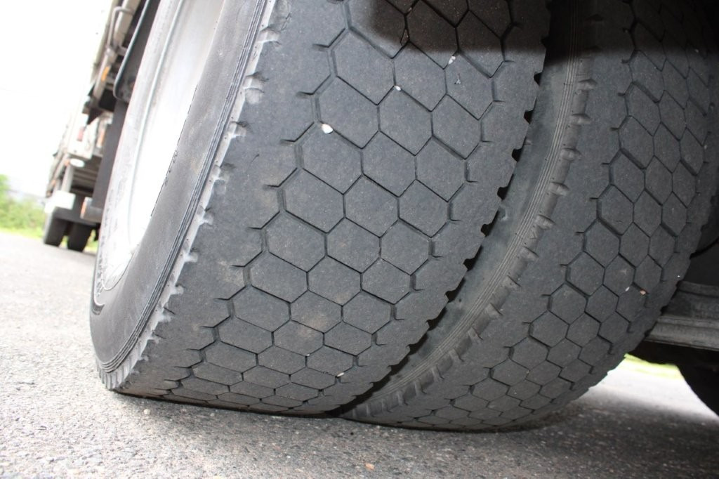 Camión lona IVECO EUROCARGO 160 E320 + AGADOS: foto 19