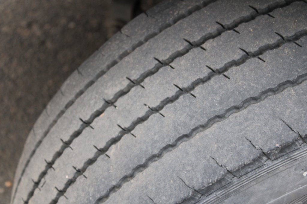 Camión lona IVECO EUROCARGO 160 E320 + AGADOS: foto 18