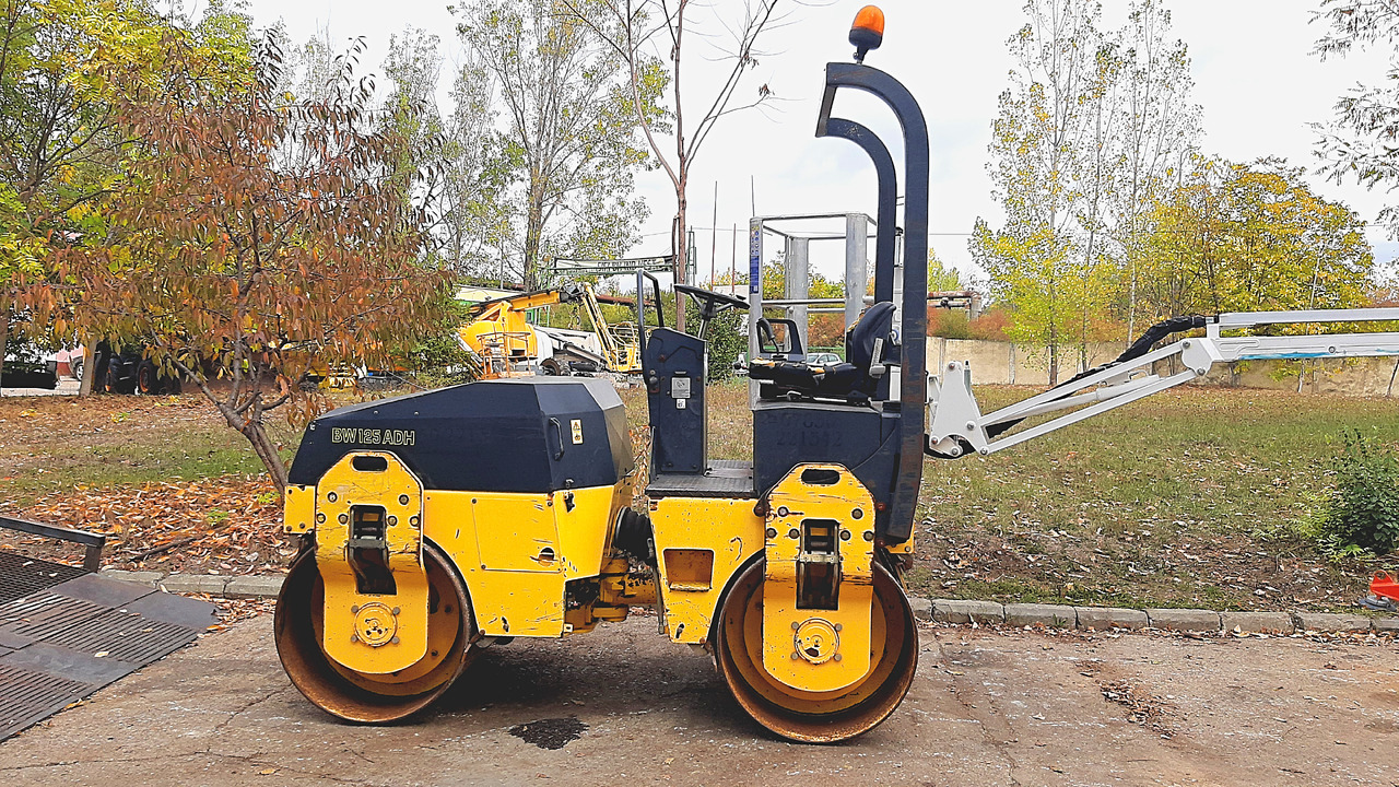 BOMAG BW 125 ADH - Mini compactadora: foto 4 BOMAG BW 125 ADH - Mini compactadora: foto 4