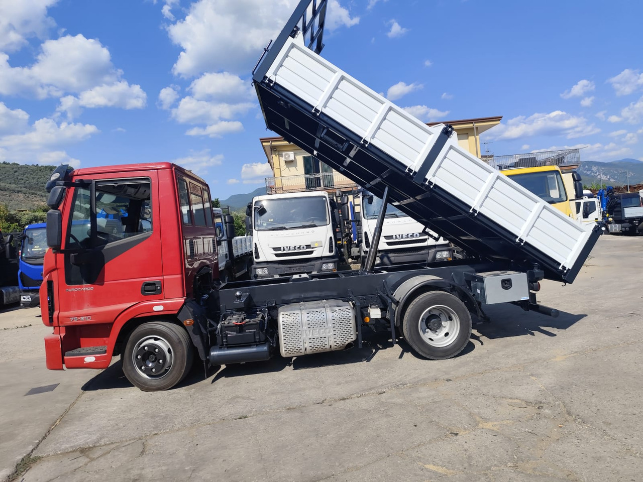 Camión chasis IVECO EUROCARGO 80-190: foto 33