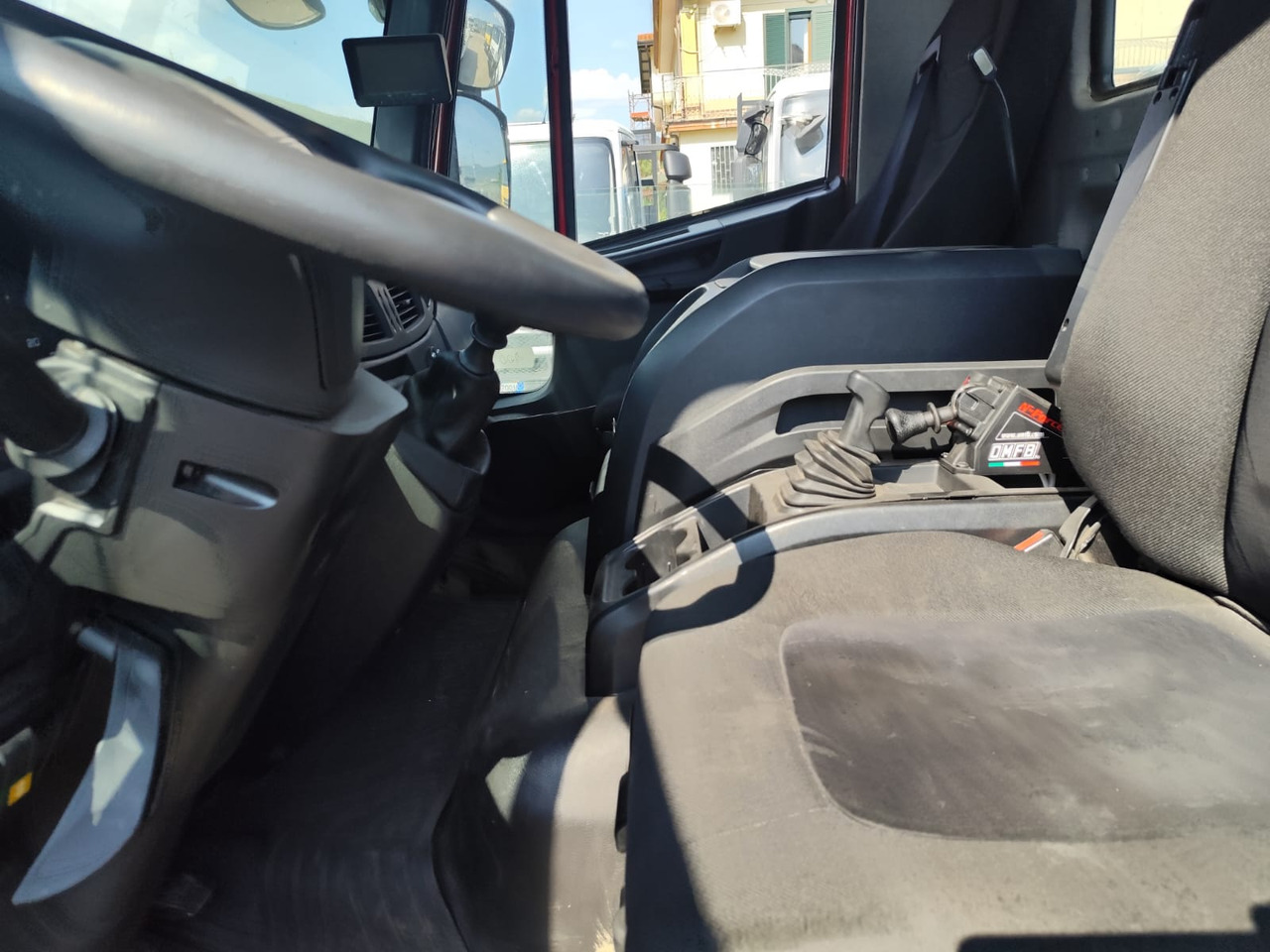 Camión chasis IVECO EUROCARGO 80-190: foto 29