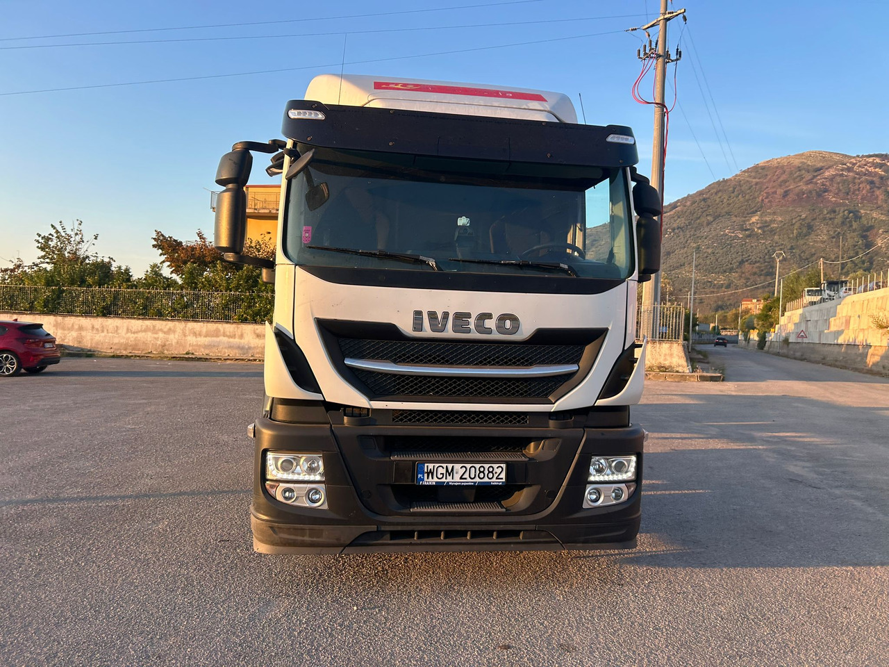 Camión chasis IVECO STRALIS AD 260S31 XP: foto 7