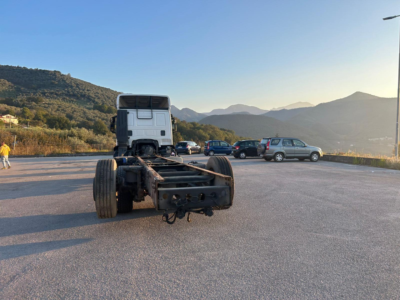 Camión chasis IVECO STRALIS AD 260S31 XP: foto 19