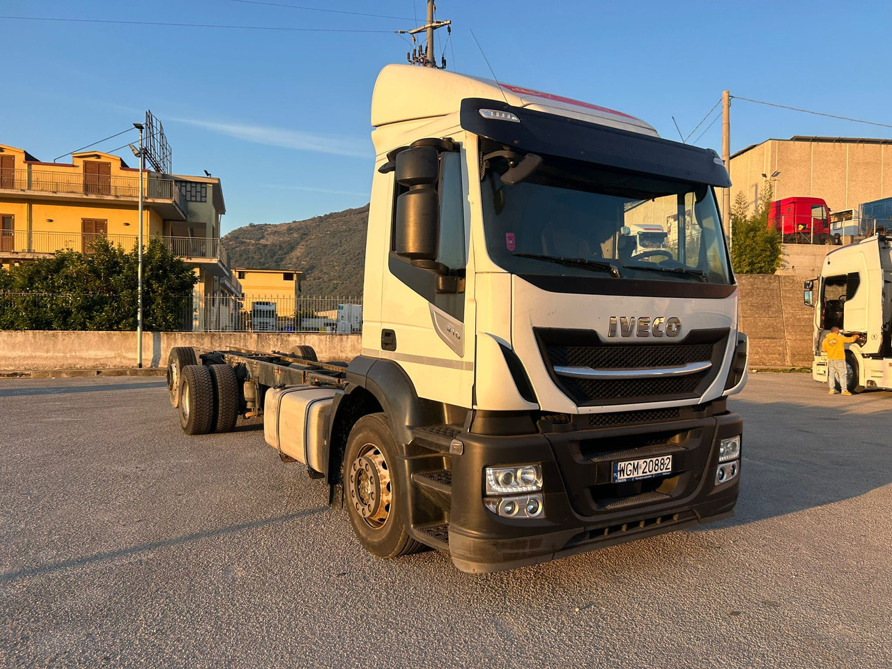 Camión chasis IVECO STRALIS AD 260S31 XP: foto 21