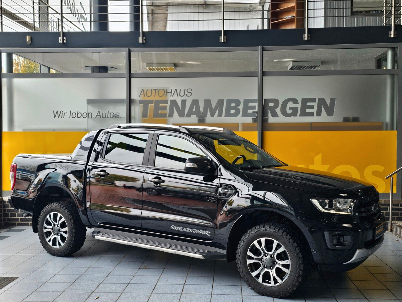 Ford Ranger Wildtrak DoKa 4x4 Standhzg. ACC LED AHK - SUV/ Todoterreno: foto 1 Ford Ranger Wildtrak DoKa 4x4 Standhzg. ACC LED AHK - SUV/ Todoterreno: foto 1