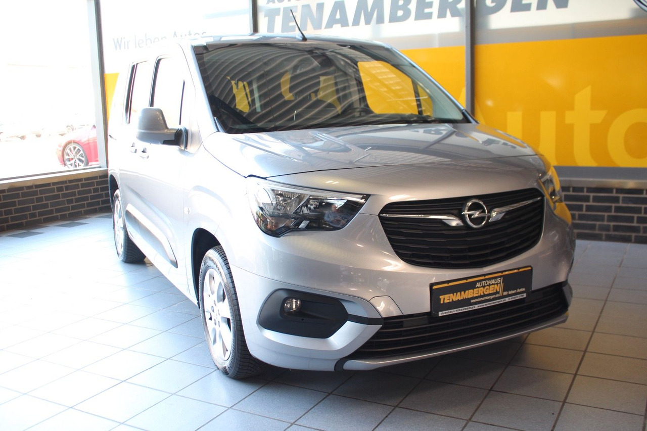 Opel Combo Life E Elegance 180°Kamera Allwetter DAB - Furgoneta de pasajeros: foto 2 Opel Combo Life E Elegance 180°Kamera Allwetter DAB - Furgoneta de pasajeros: foto 2