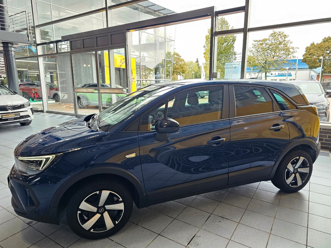 Opel Crossland Navi SHZ LHzg PDC Kamera - Furgoneta de pasajeros: foto 4 Opel Crossland Navi SHZ LHzg PDC Kamera - Furgoneta de pasajeros: foto 4