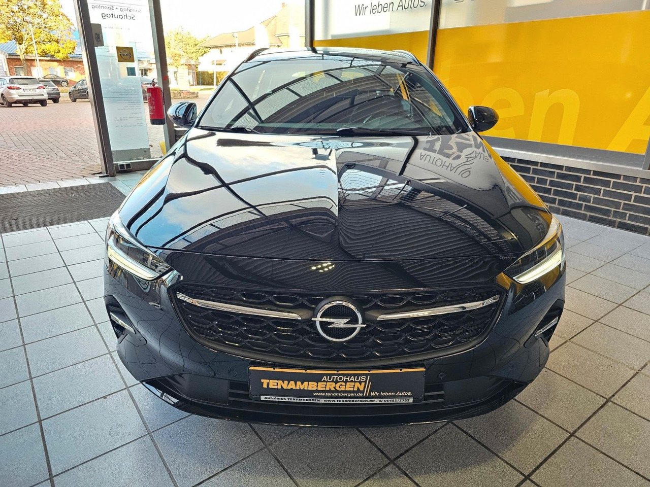 Opel Insignia B ST SHZ LHzg Carplay PDC Spurassistent - Coche familiar: foto 2 Opel Insignia B ST SHZ LHzg Carplay PDC Spurassistent - Coche familiar: foto 2