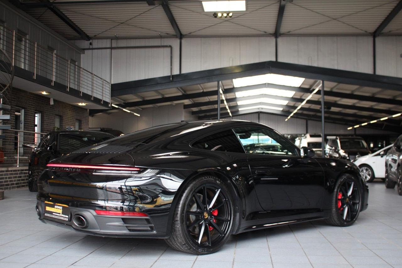 Porsche 992 Carrera 4S Sport-Chrono Matrix PZService neu - Coche: foto 3 Porsche 992 Carrera 4S Sport-Chrono Matrix PZService neu - Coche: foto 3