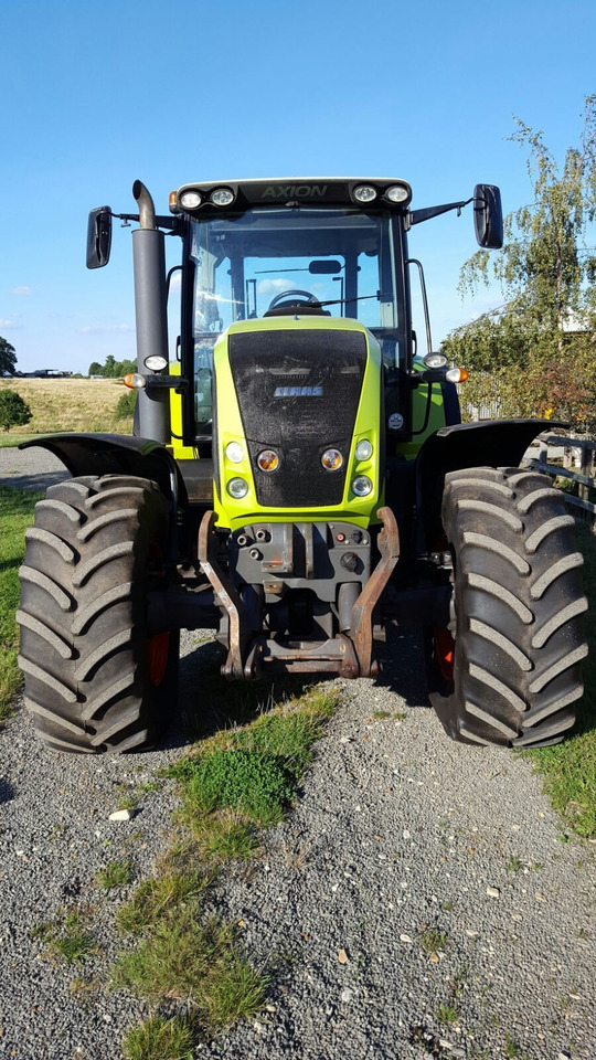 CLAAS AXION 810 CEBIS - Tractor: foto 1 CLAAS AXION 810 CEBIS - Tractor: foto 1