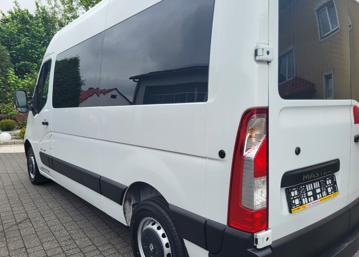 Minibús, Furgoneta de pasajeros Renault Master 2.3 170ps. L2H2  8-osobowy Serwisowany I właściciel: foto 11