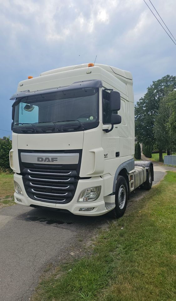 DAF XF460 - Cabeza tractora: foto 1 DAF XF460 - Cabeza tractora: foto 1