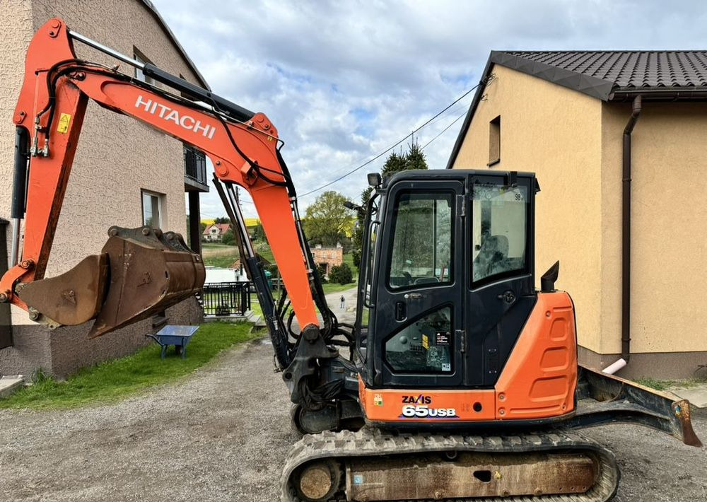 Hitachi ZX65USB-6 CLR - Excavadora de cadenas: foto 2 Hitachi ZX65USB-6 CLR - Excavadora de cadenas: foto 2