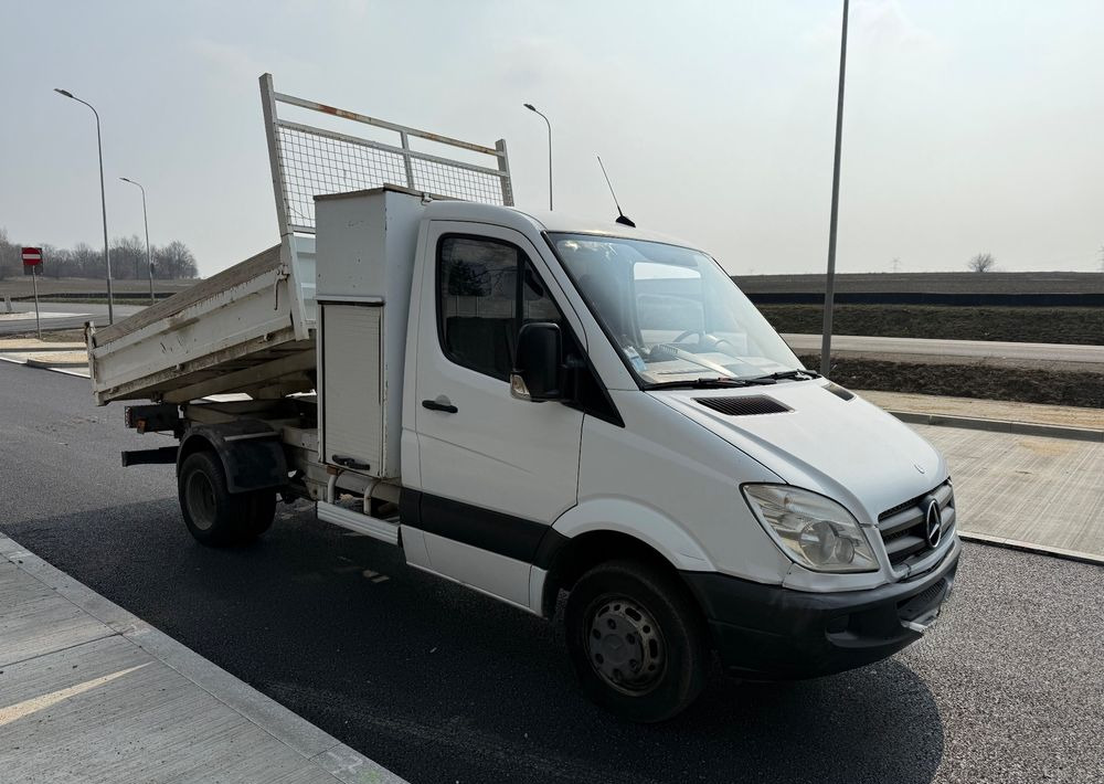 Mercedes-Benz Sprinter 516 CDI - Furgoneta basculante: foto 1 Mercedes-Benz Sprinter 516 CDI - Furgoneta basculante: foto 1